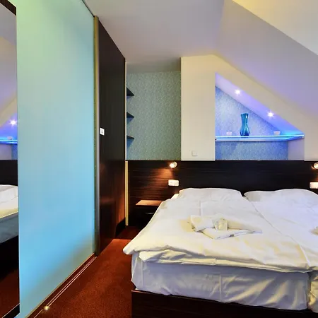 Wellness Penzion Kromeriz - Zlobice Guest house
