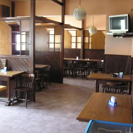 Wellness Penzion Kromeriz - Zlobice Guest house