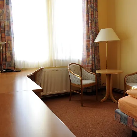 Wellness Penzion Kromeriz - Zlobice 3*