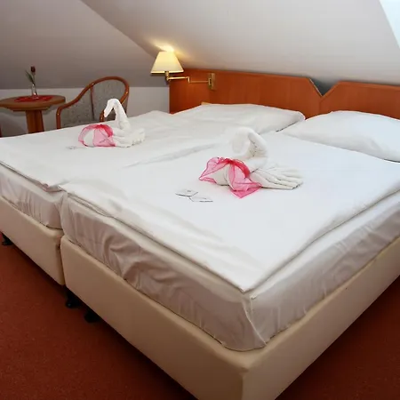 Wellness Penzion Kromeriz - Zlobice