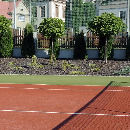 Wellness Penzion Kromeriz - Zlobice Guest house 3*