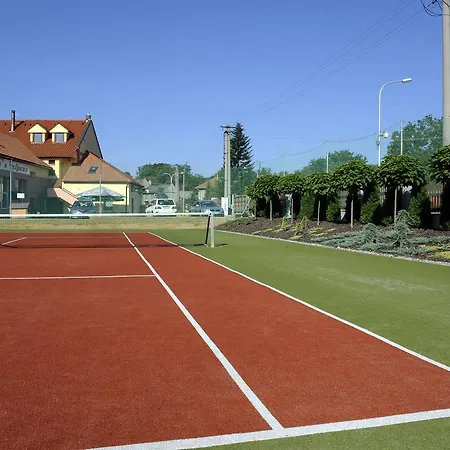 Wellness Penzion Kromeriz - Zlobice